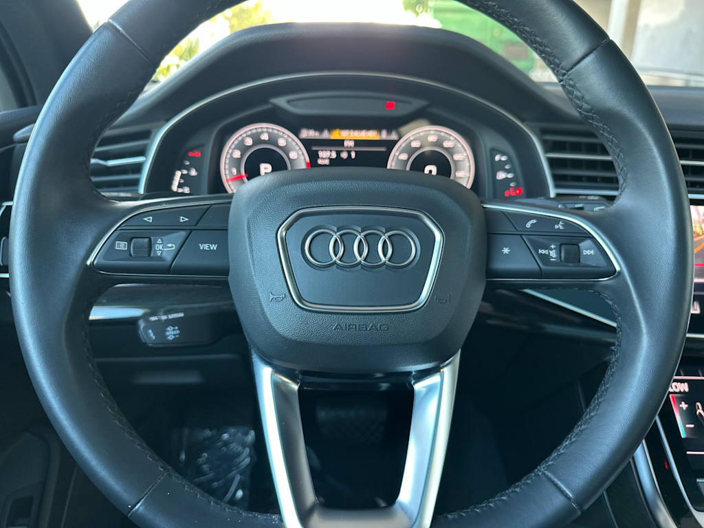 Thumbnail: 2022 Audi Q7 - 12