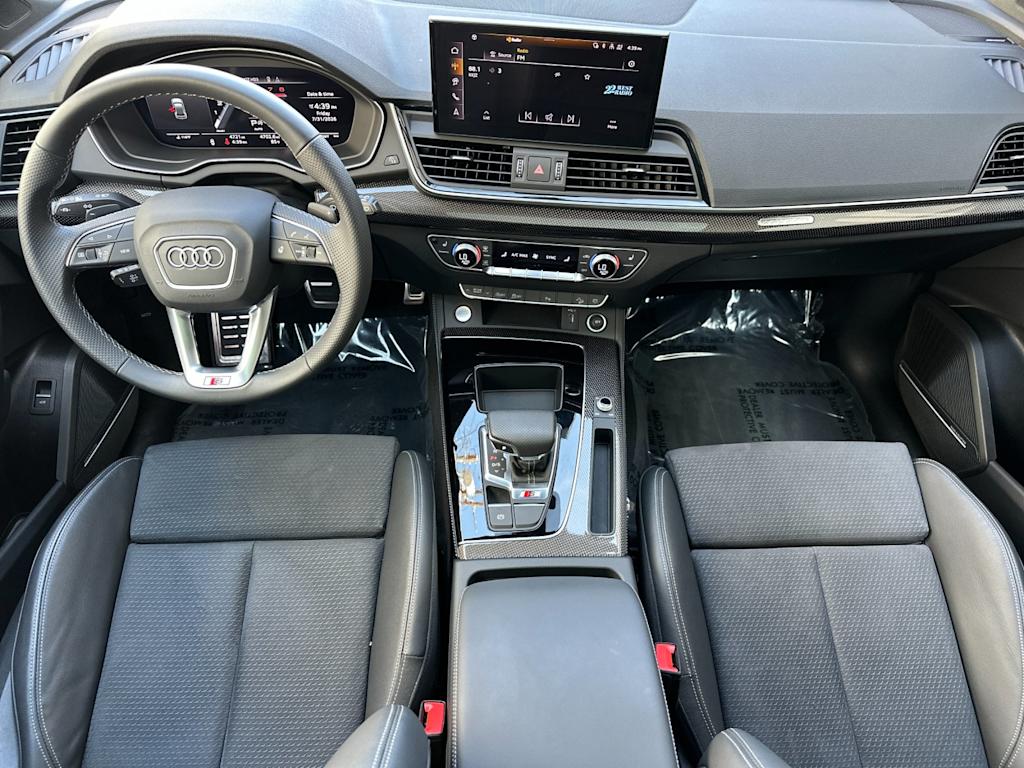 Thumbnail: 2025 Audi SQ5 - 2