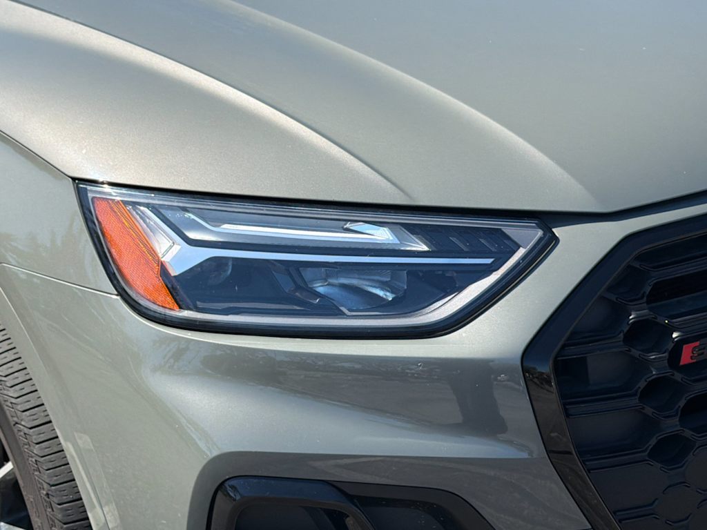 Thumbnail: 2023 Audi SQ5 - 29