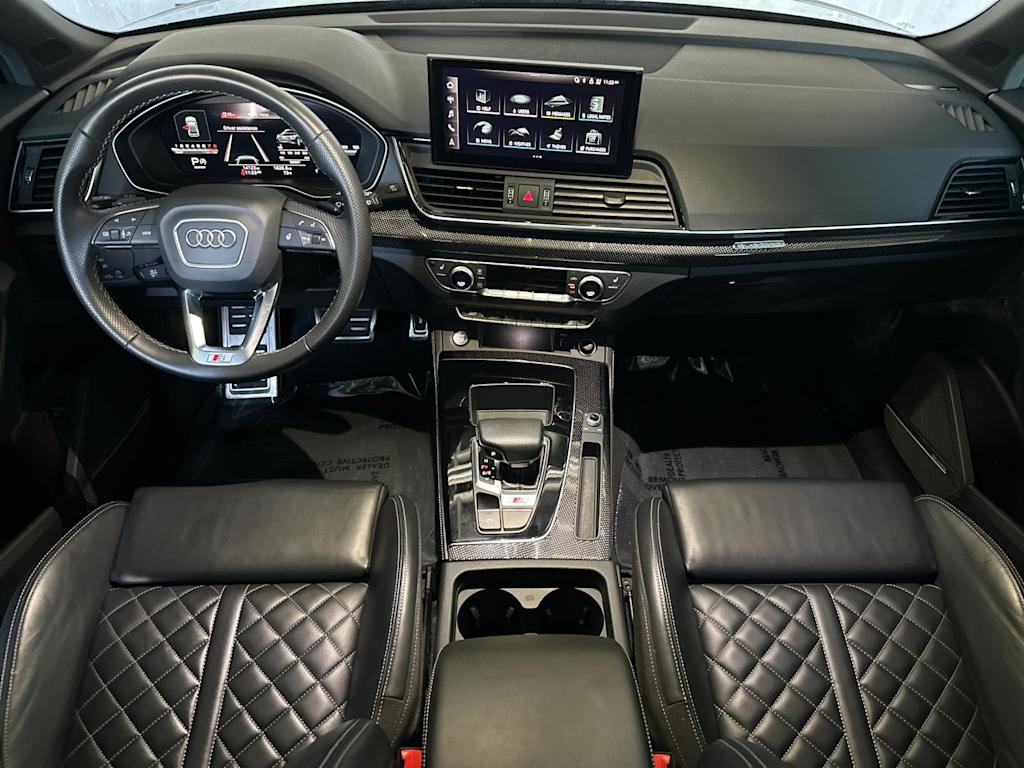 Thumbnail: 2023 Audi SQ5 - 2