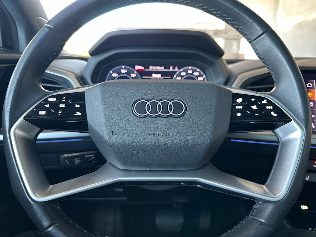 Thumbnail: 2023 Audi Q4 e-tron - 27