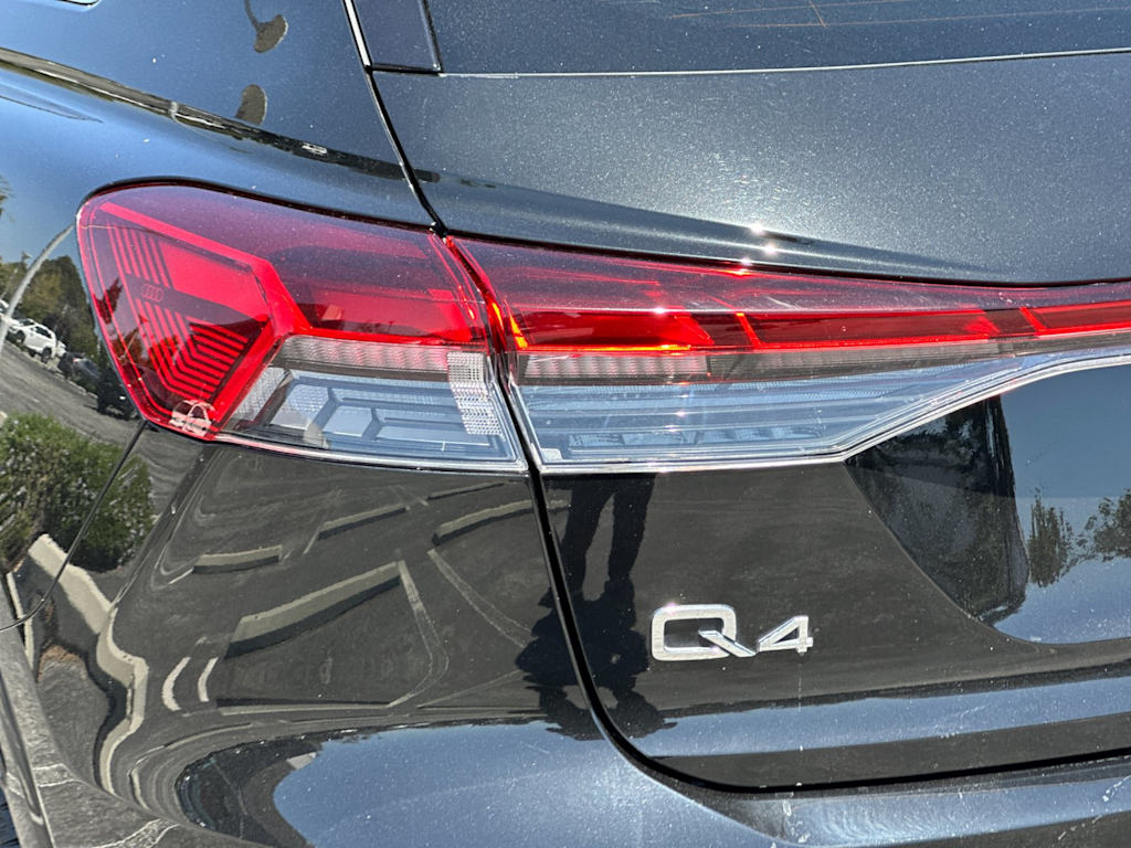 Thumbnail: 2023 Audi Q4 e-tron - 29