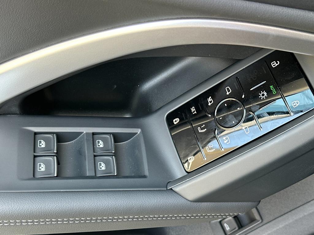 Thumbnail: 2026 Audi Q5 - 20