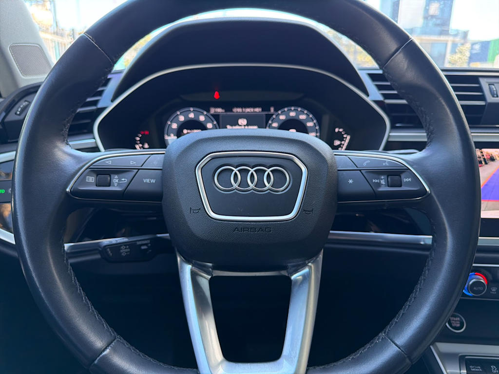 Thumbnail: 2024 Audi Q3 - 26