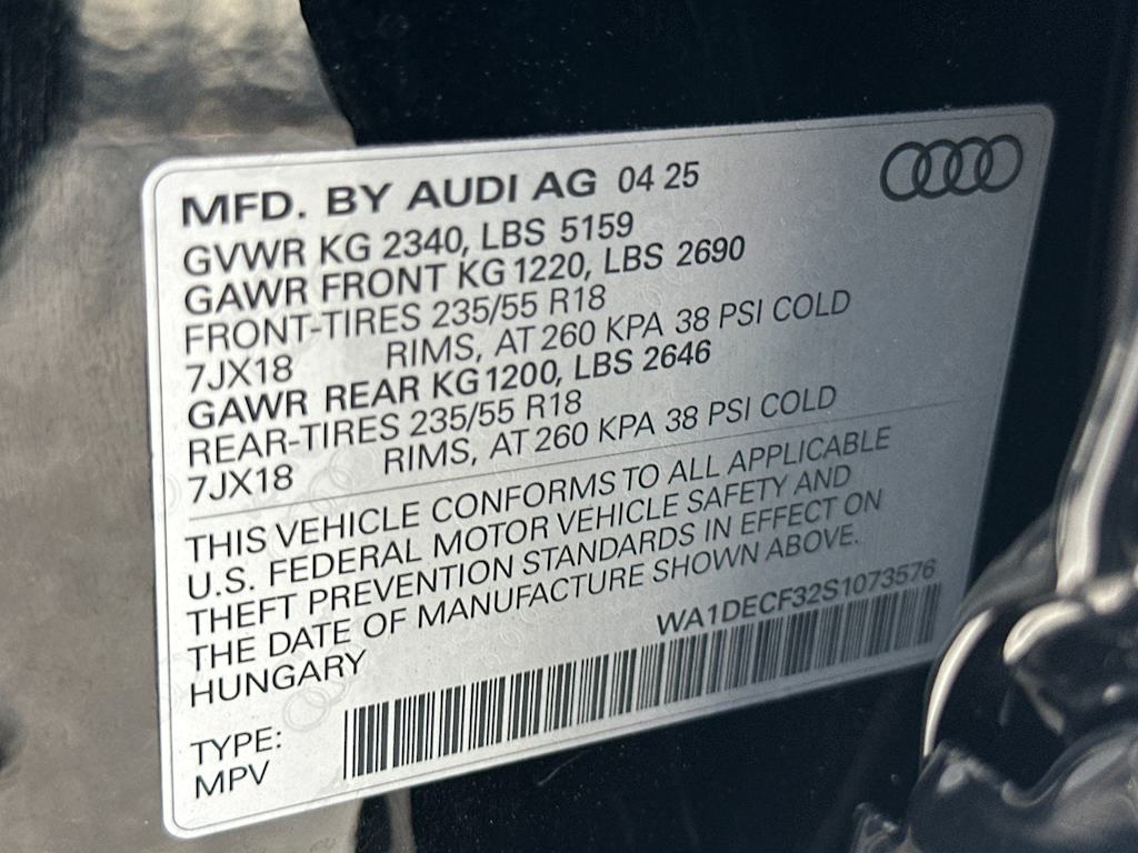 Thumbnail: 2025 Audi Q3 - 16
