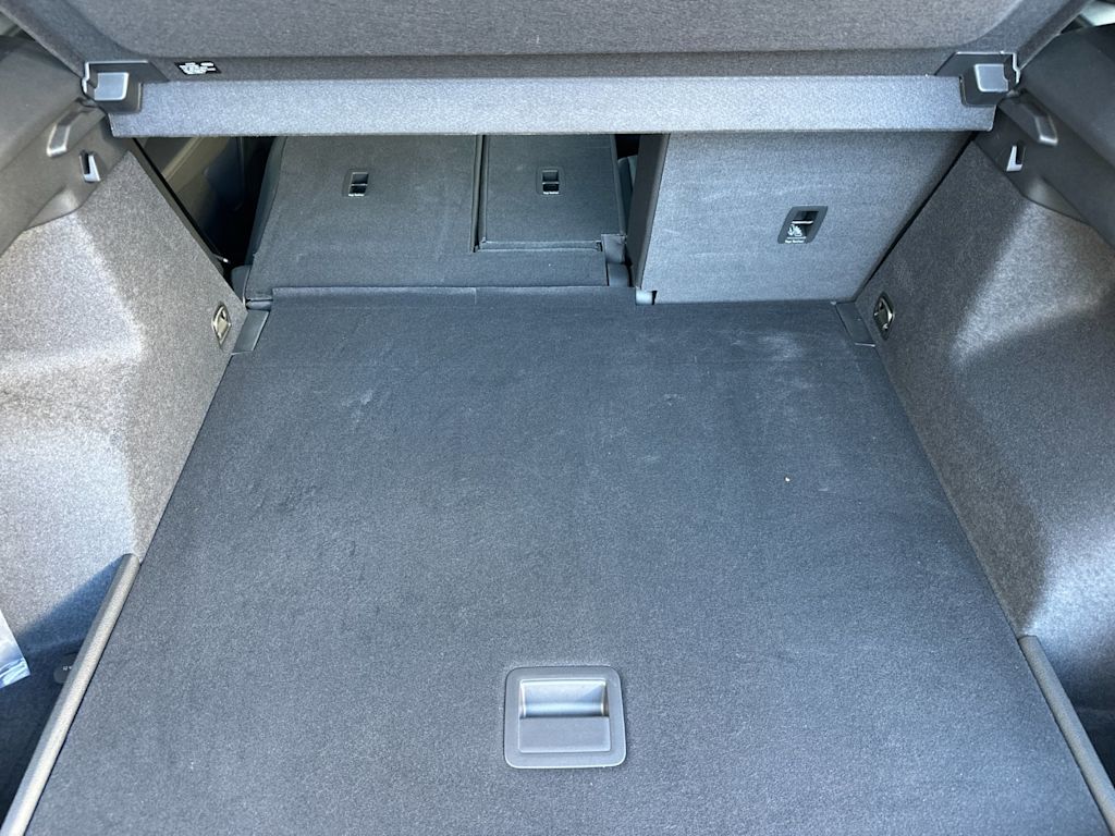 Thumbnail: 2025 Audi Q3 - 14