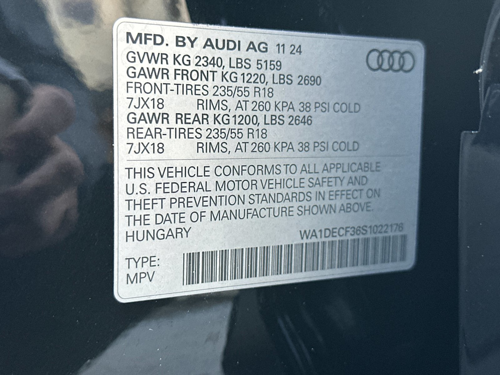 Thumbnail: 2025 Audi Q3 - 15