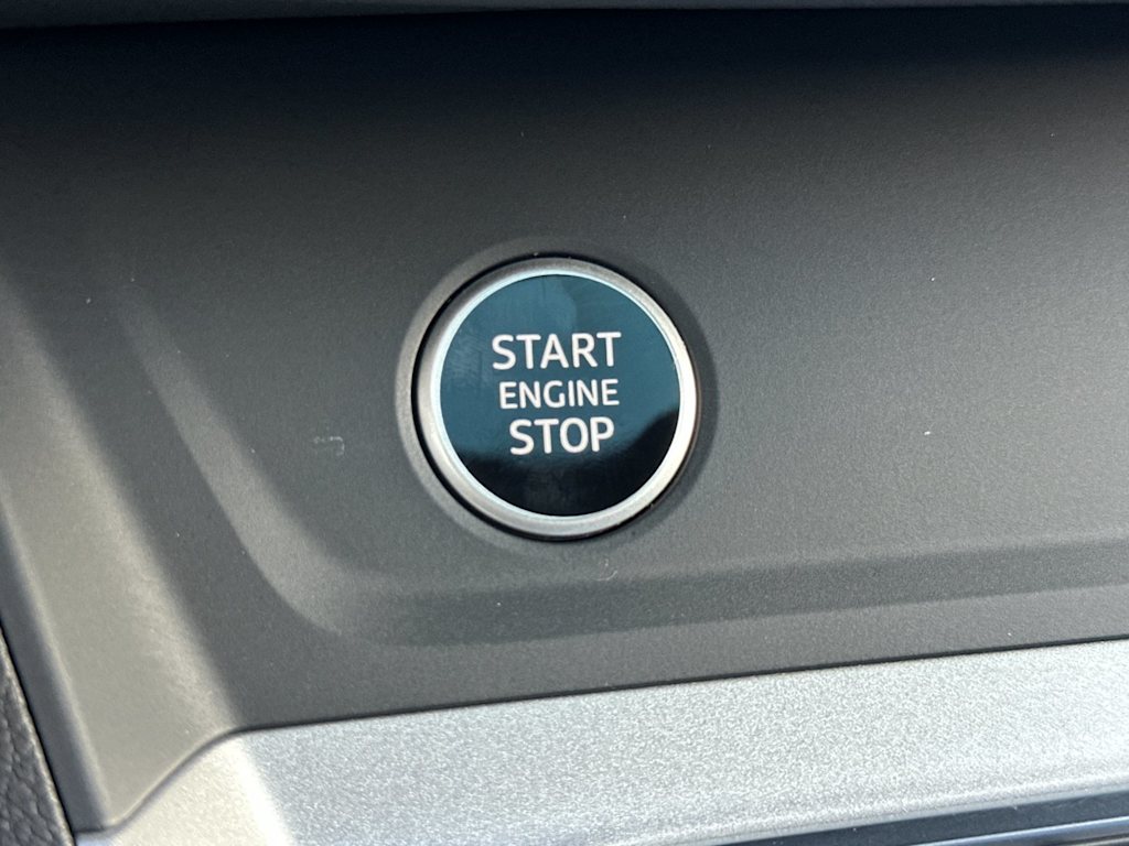 Thumbnail: 2025 Audi Q3 - 25