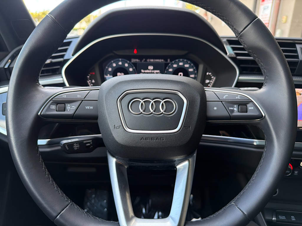 Thumbnail: 2024 Audi Q3 - 26