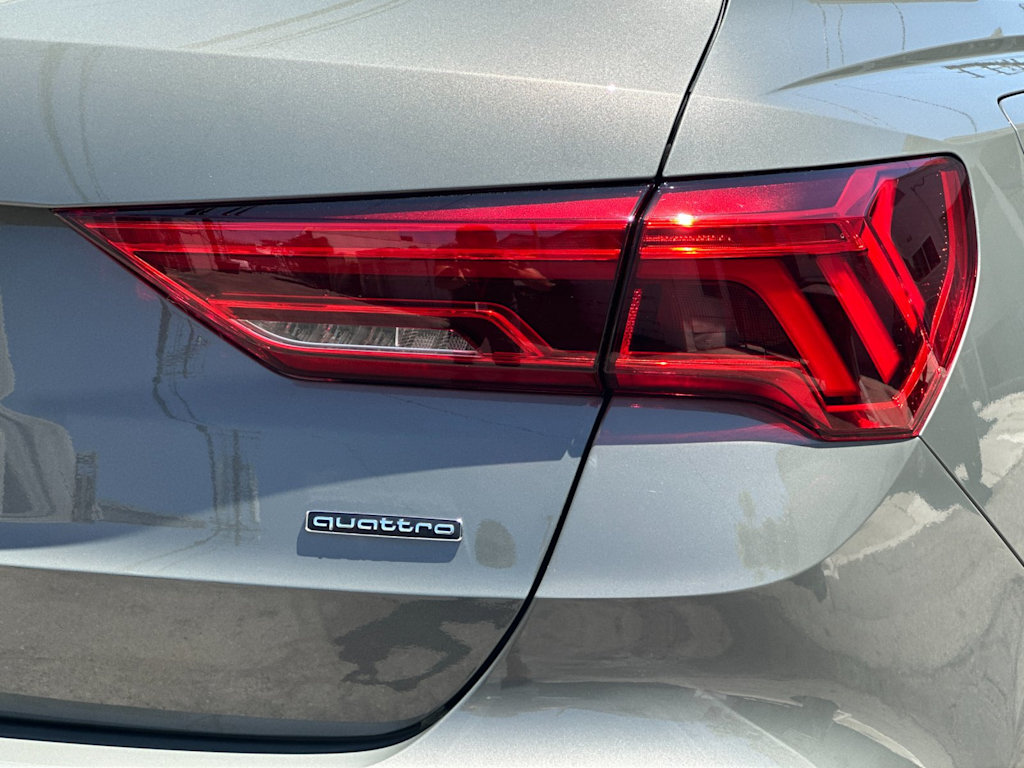 Thumbnail: 2025 Audi Q3 - 29