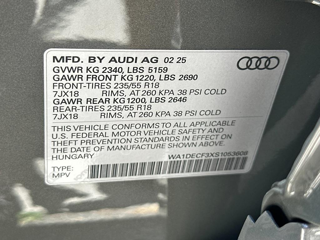 Thumbnail: 2025 Audi Q3 - 16