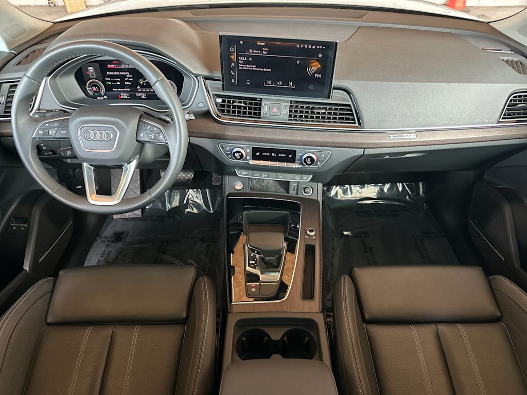 Thumbnail: 2023 Audi Q5 - 2