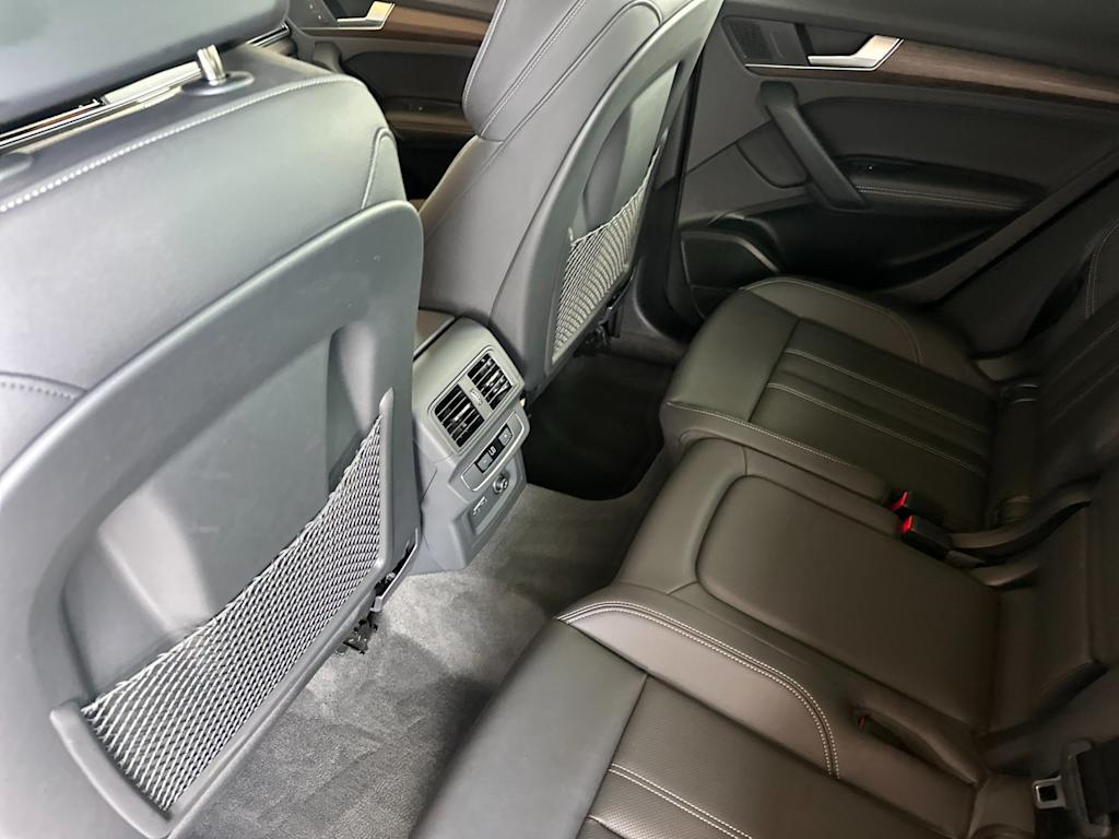 Thumbnail: 2023 Audi Q5 - 10