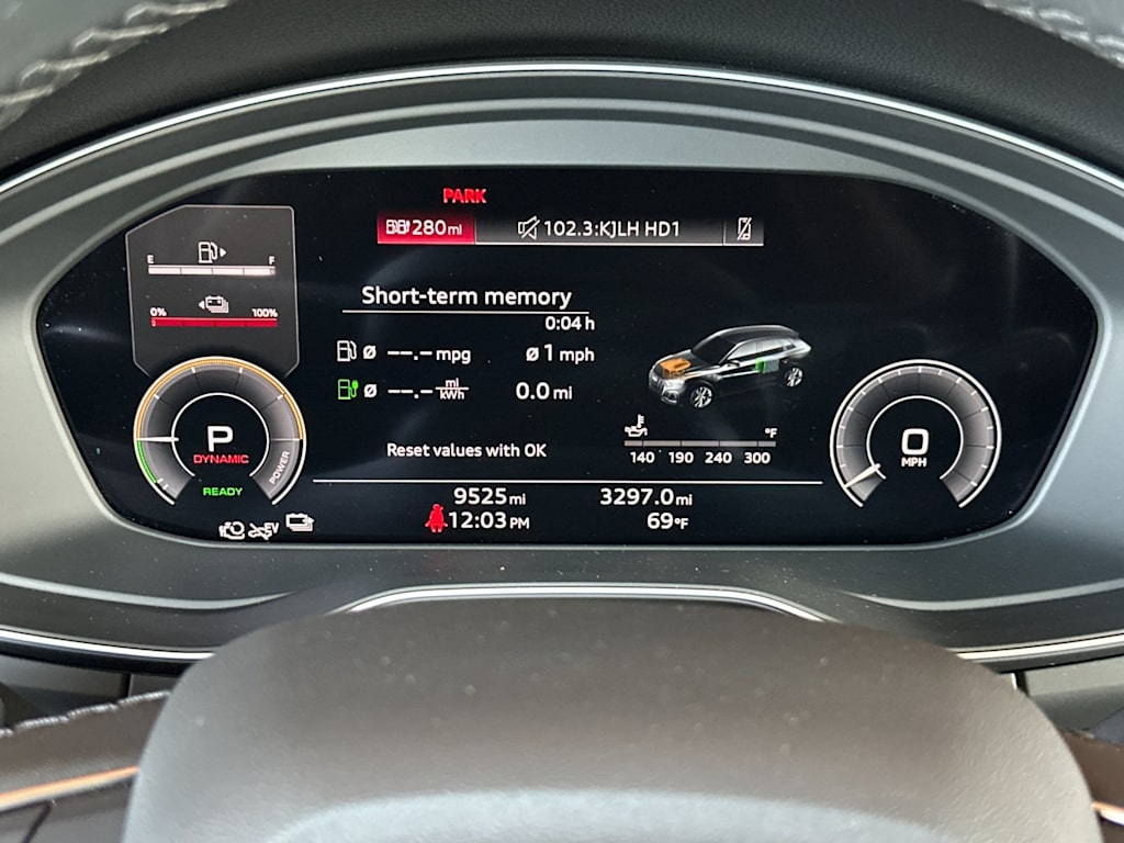 Thumbnail: 2023 Audi Q5 - 15