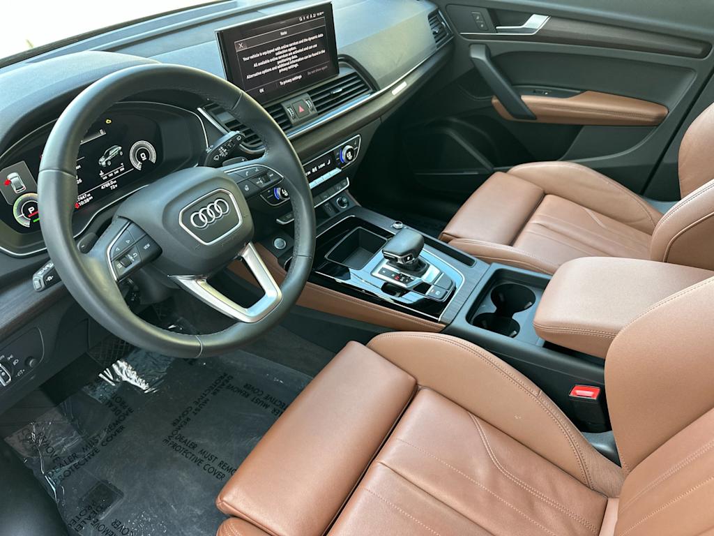 Thumbnail: 2023 Audi Q5 - 7