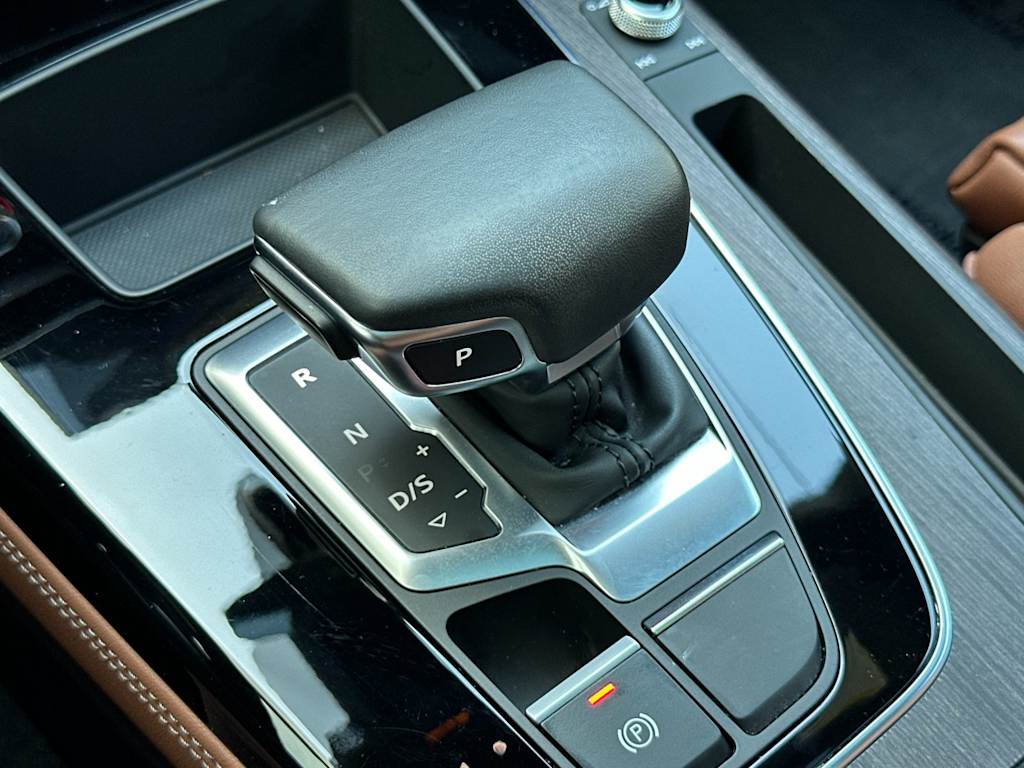 Thumbnail: 2023 Audi Q5 - 12