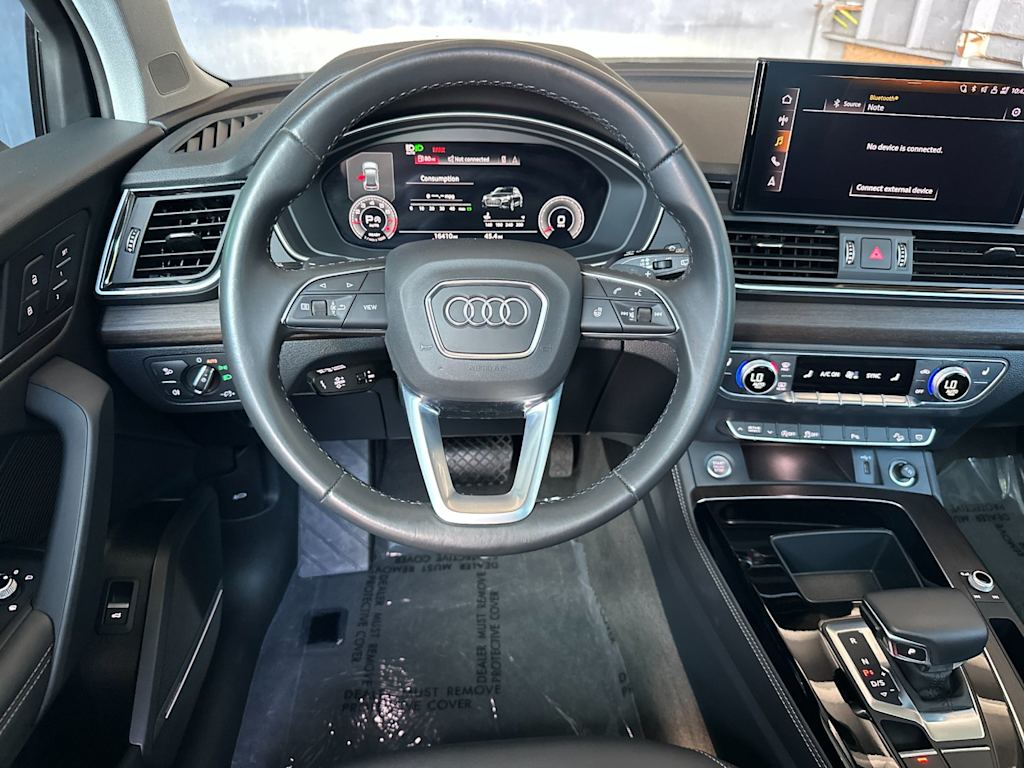 Thumbnail: 2023 Audi Q5 - 10