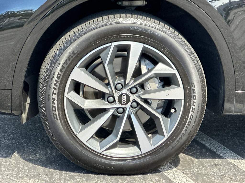 Thumbnail: 2023 Audi Q5 - 7