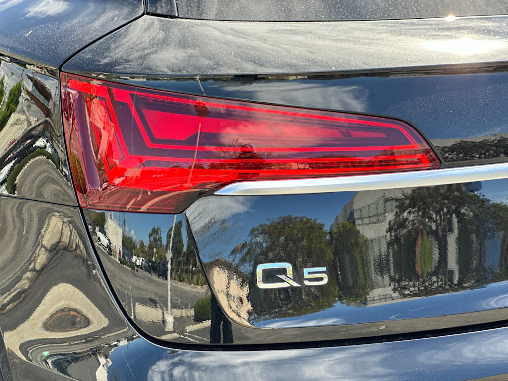 Thumbnail: 2023 Audi Q5 - 29
