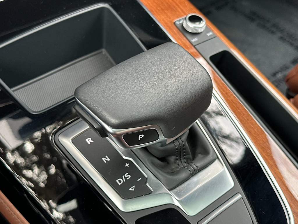 Thumbnail: 2023 Audi Q5 - 14