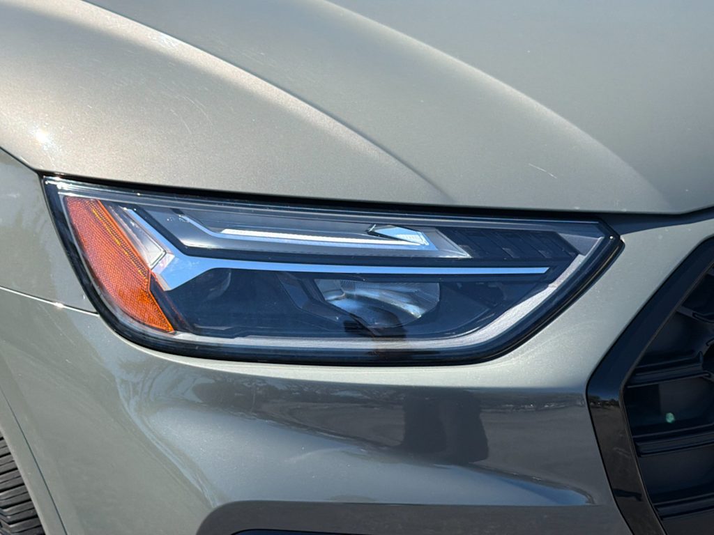 Thumbnail: 2023 Audi Q5 - 28