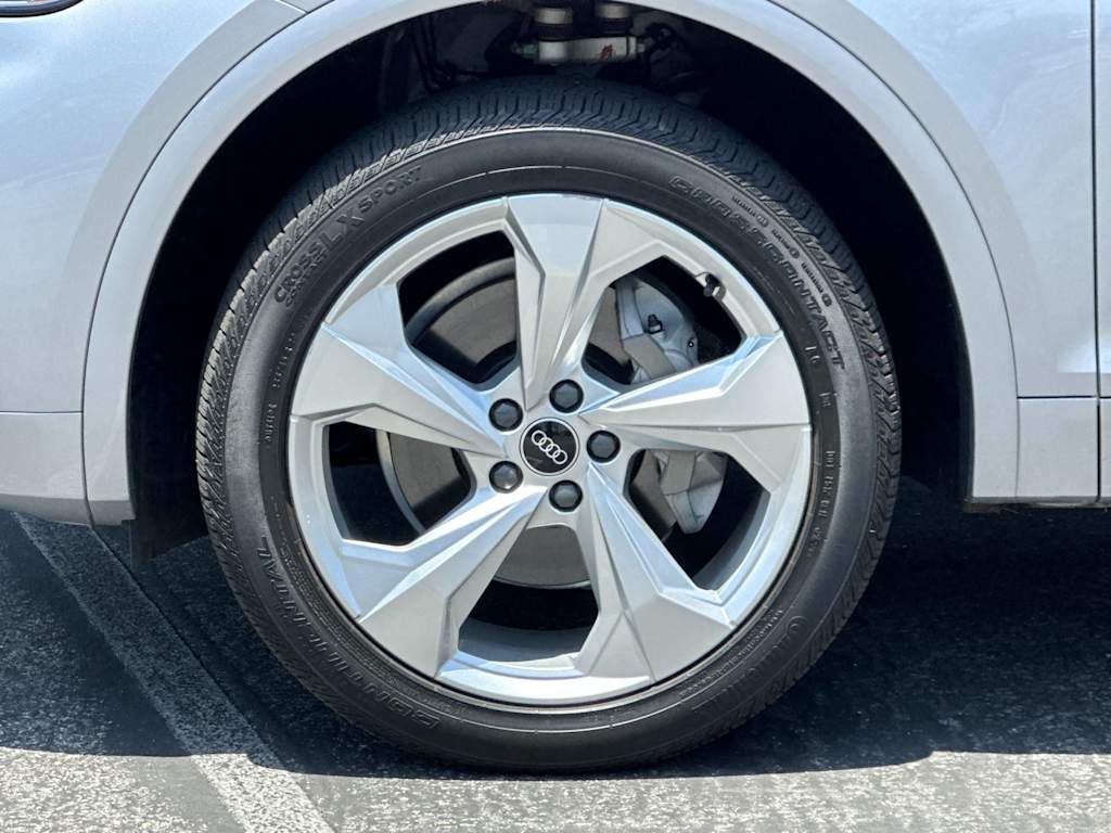 Thumbnail: 2023 Audi Q5 - 7