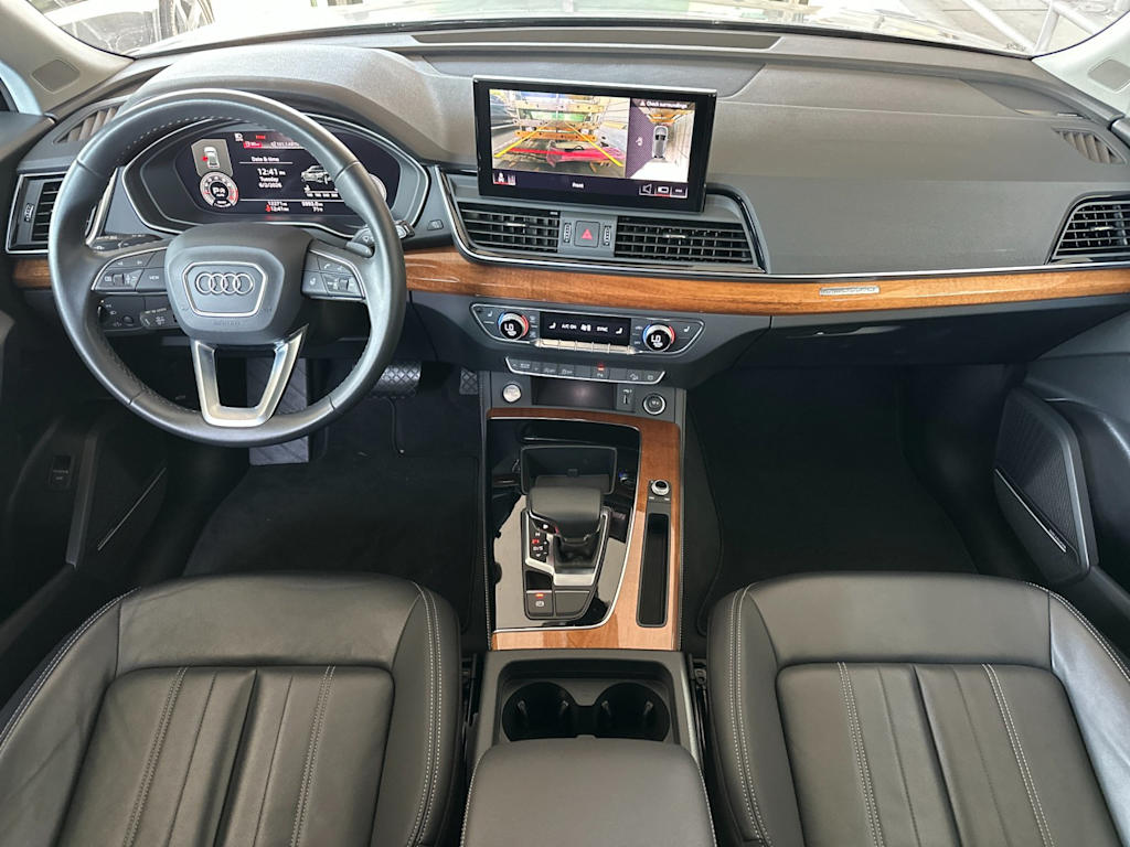 Thumbnail: 2023 Audi Q5 - 2