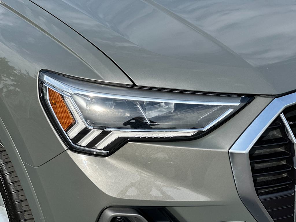 Thumbnail: 2020 Audi Q3 - 29