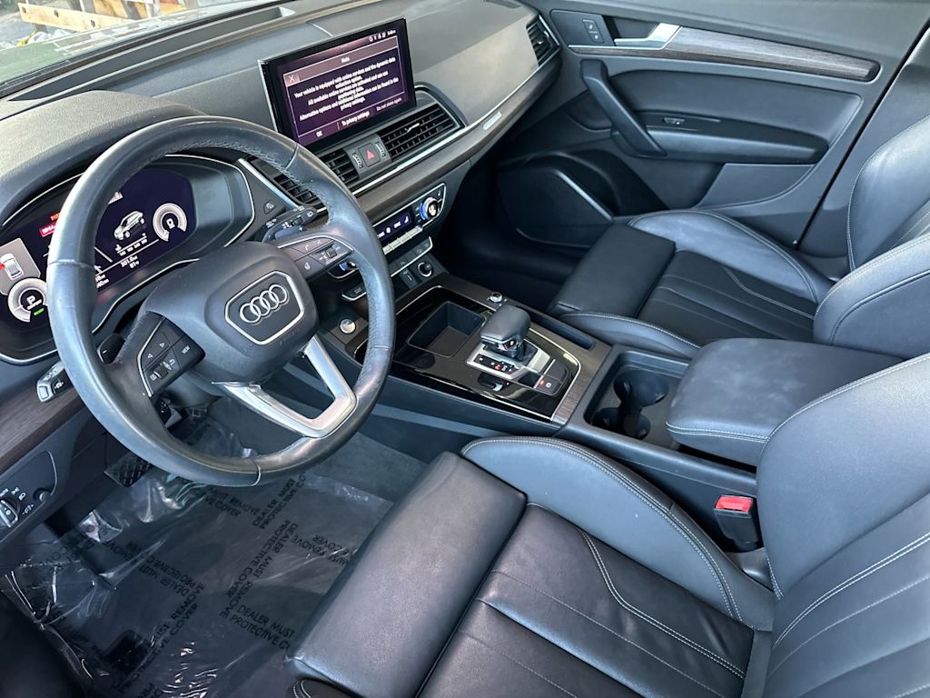 Thumbnail: 2023 Audi Q5 - 8