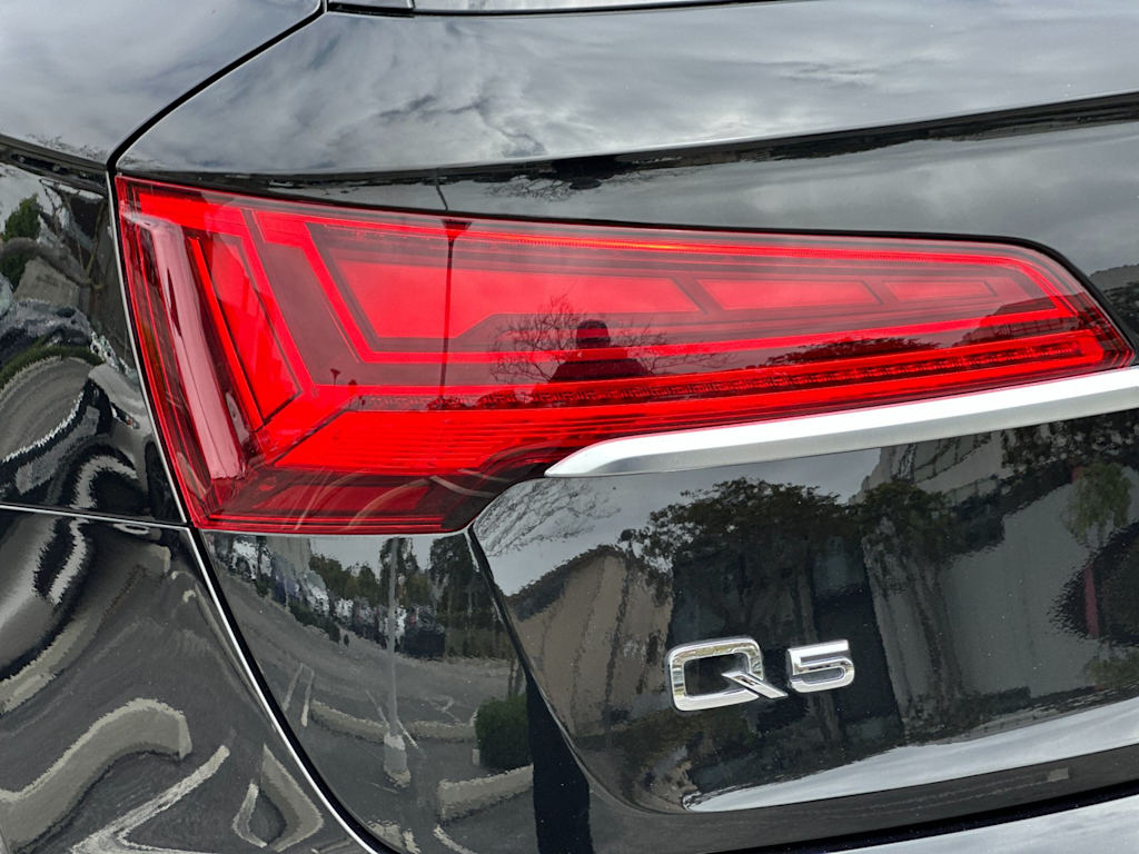 Thumbnail: 2023 Audi Q5 - 28