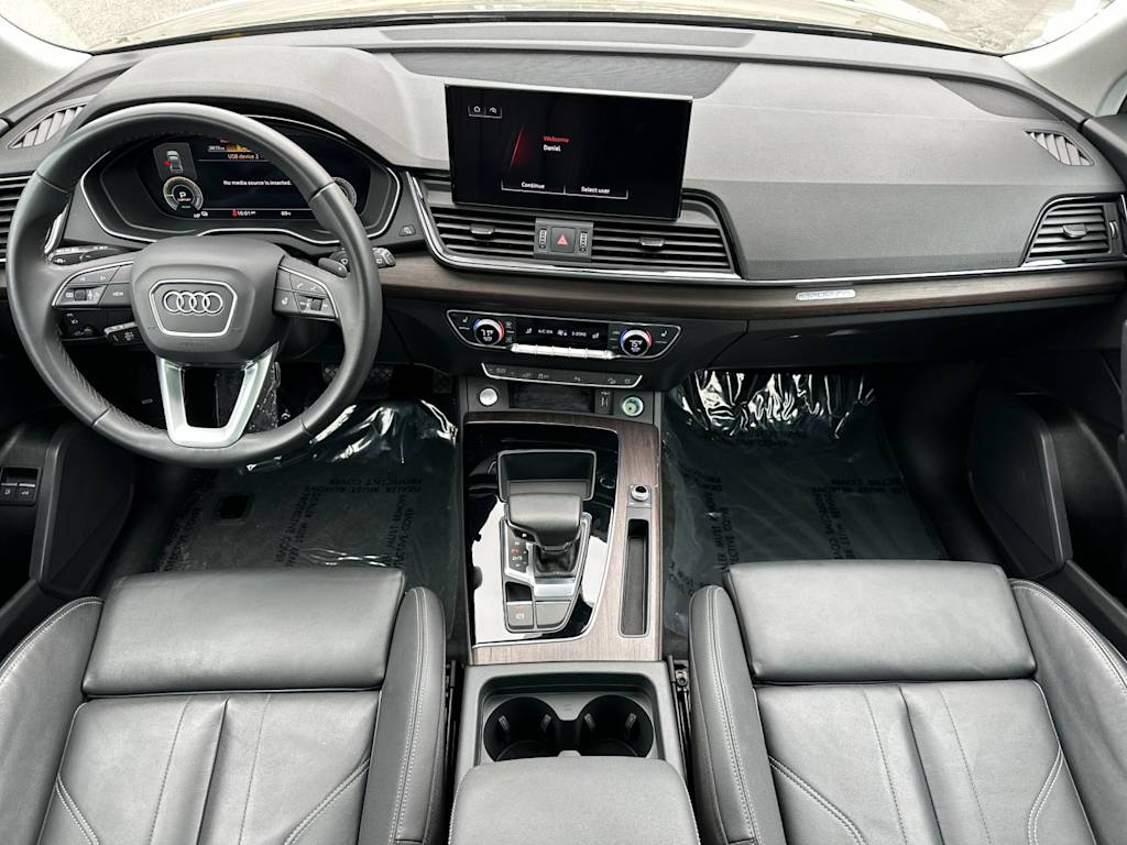 Thumbnail: 2023 Audi Q5 - 2