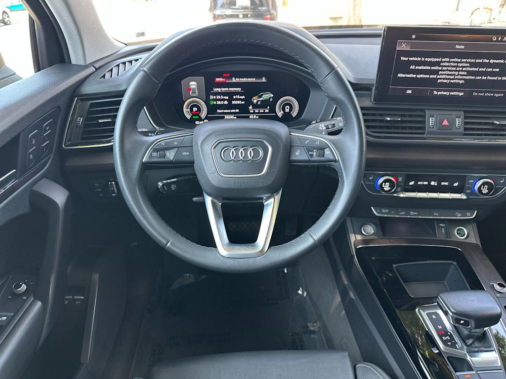 Thumbnail: 2022 Audi Q5 - 10