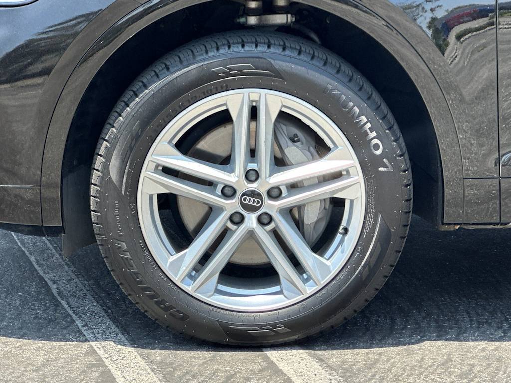 Thumbnail: 2022 Audi Q5 - 7