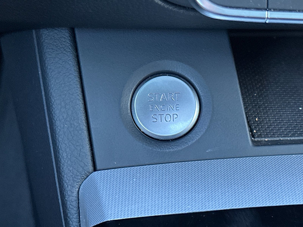 Thumbnail: 2025 Audi Q5 - 25