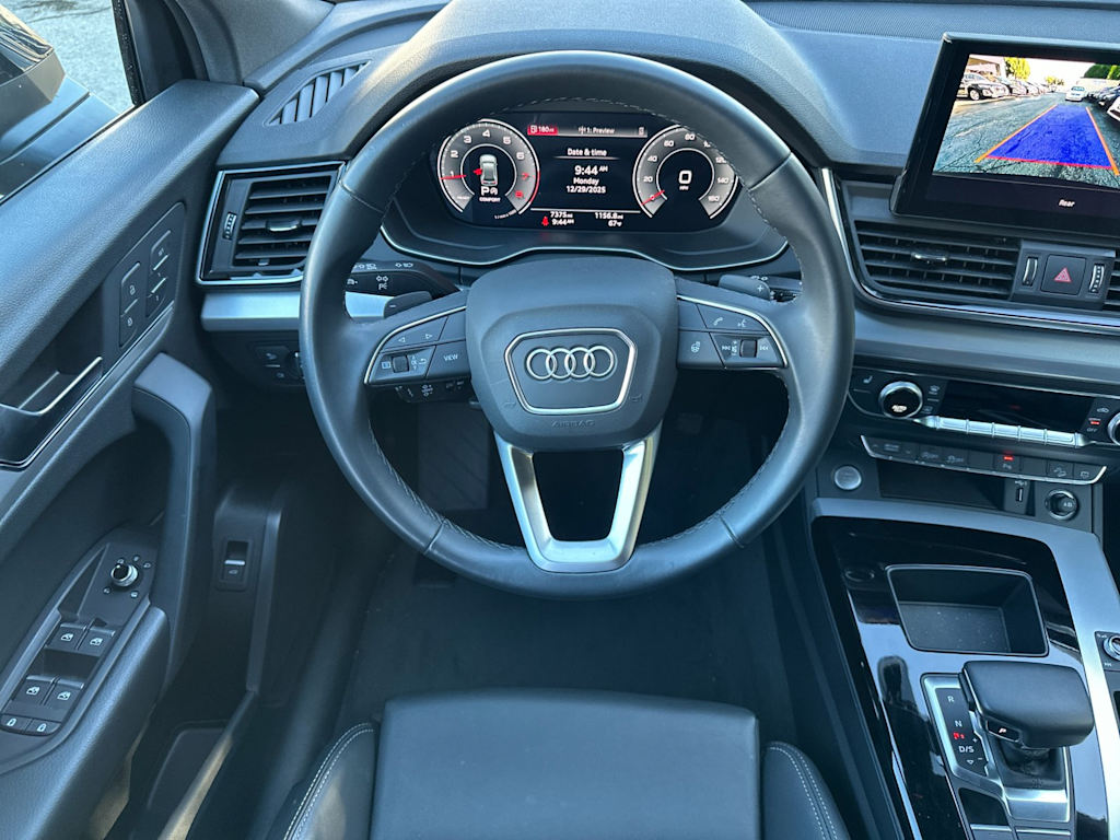 Thumbnail: 2025 Audi Q5 - 8