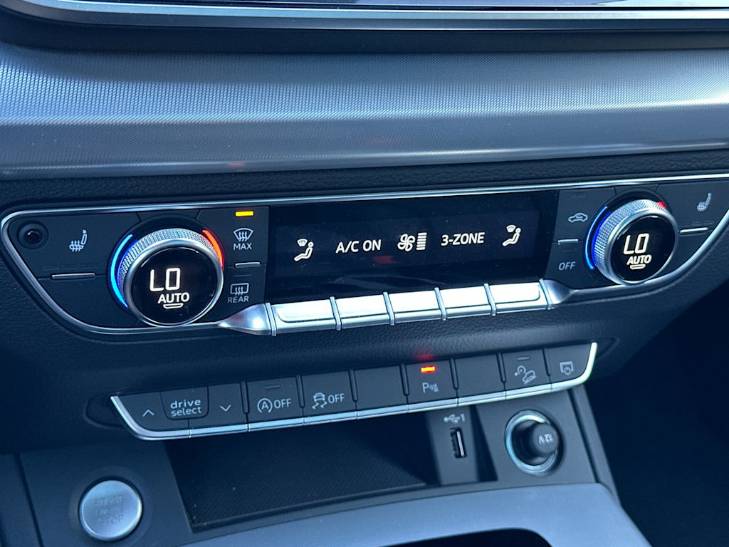 Thumbnail: 2025 Audi Q5 - 24