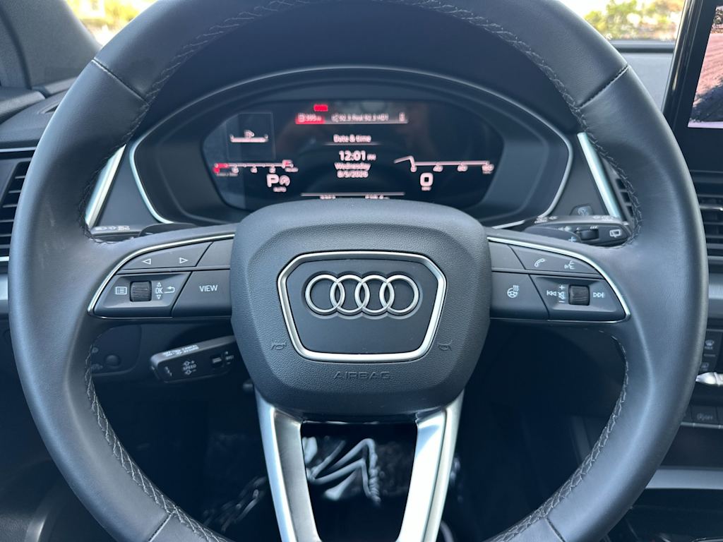 Thumbnail: 2025 Audi Q5 - 26