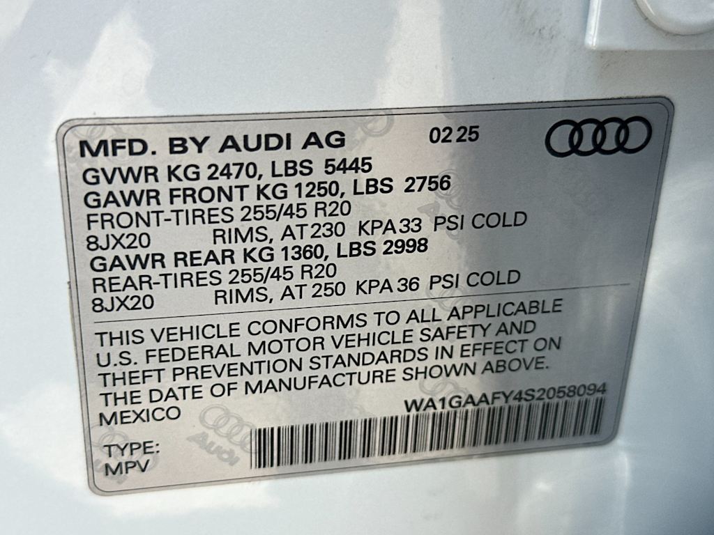 Thumbnail: 2025 Audi Q5 - 16