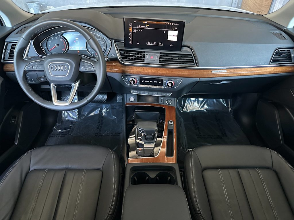 Thumbnail: 2023 Audi Q5 - 2