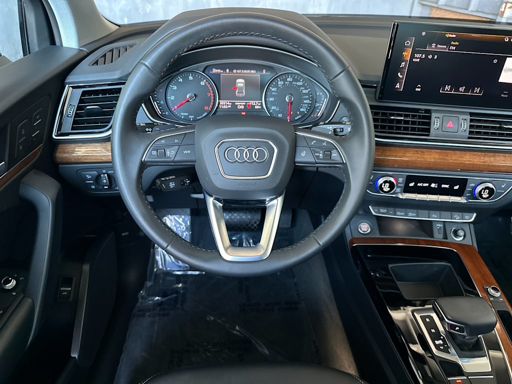 Thumbnail: 2023 Audi Q5 - 10