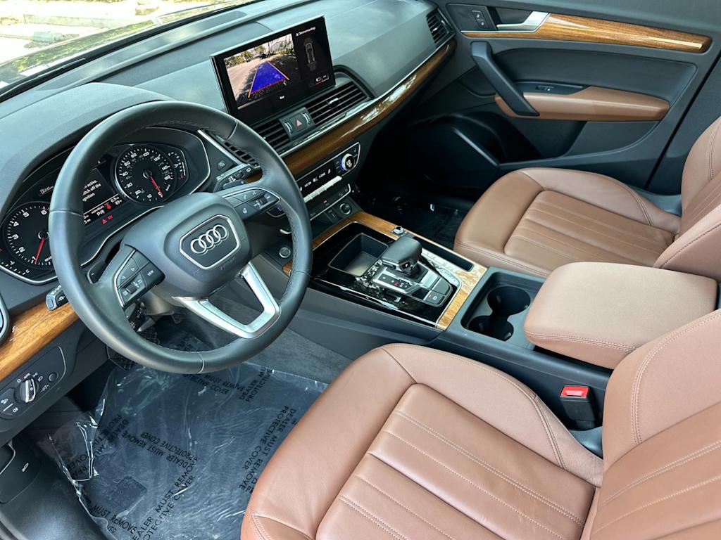 Thumbnail: 2023 Audi Q5 - 8