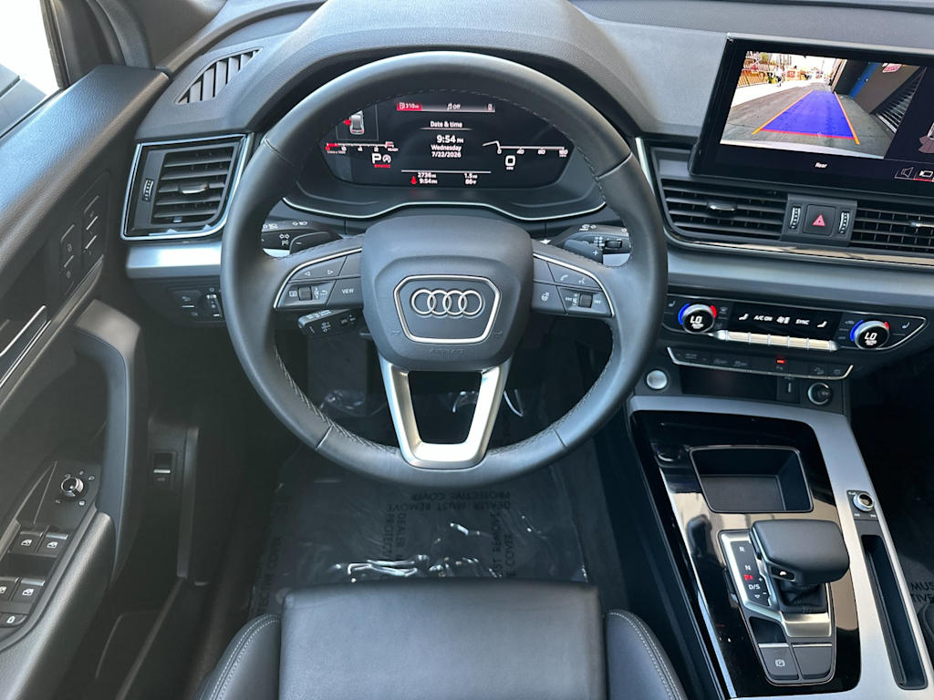 Thumbnail: 2025 Audi Q5 - 11