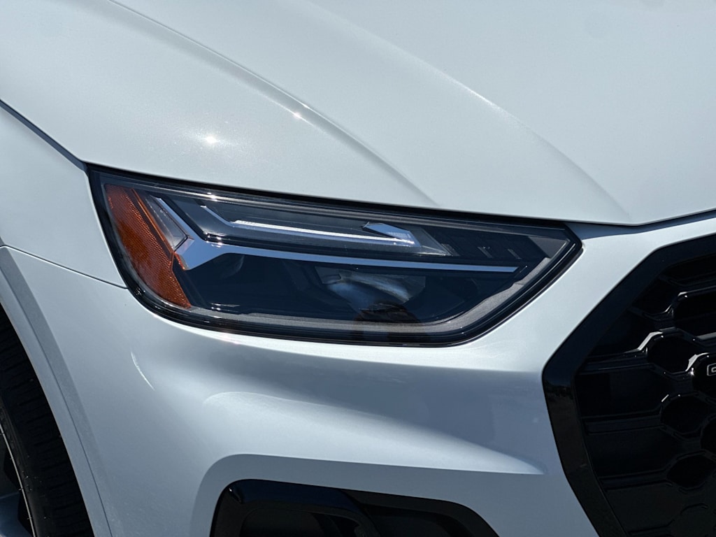 Thumbnail: 2025 Audi Q5 - 29