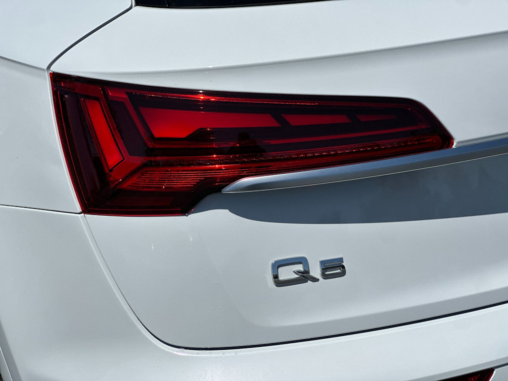 Thumbnail: 2023 Audi Q5 - 28