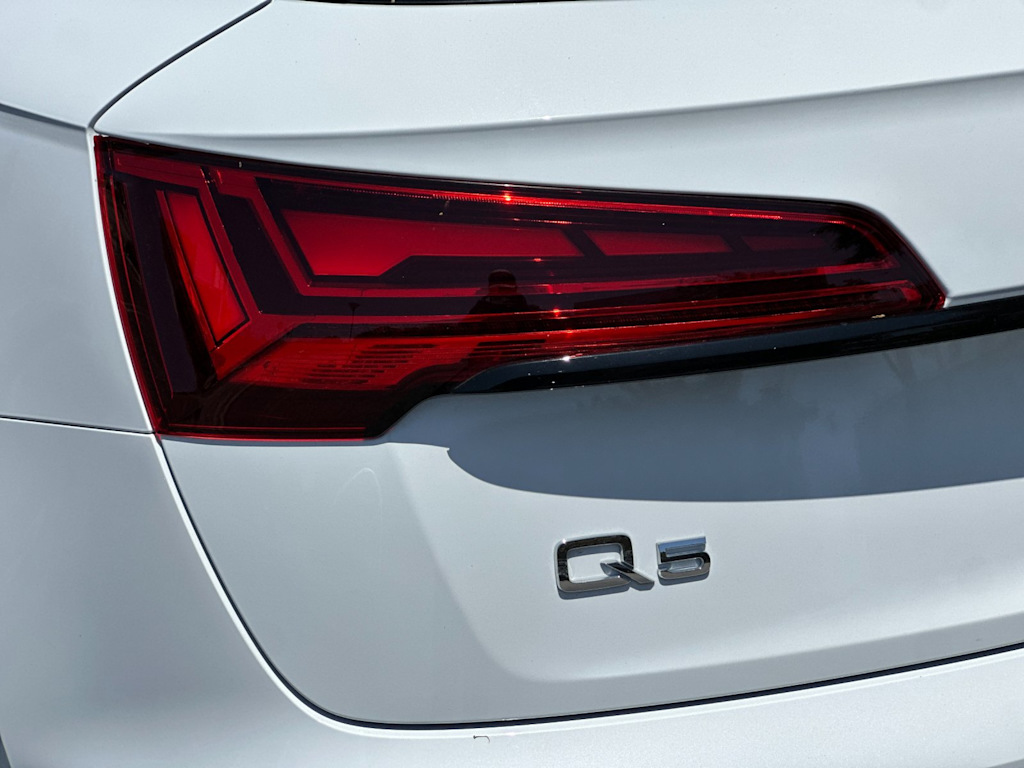 Thumbnail: 2025 Audi Q5 - 28