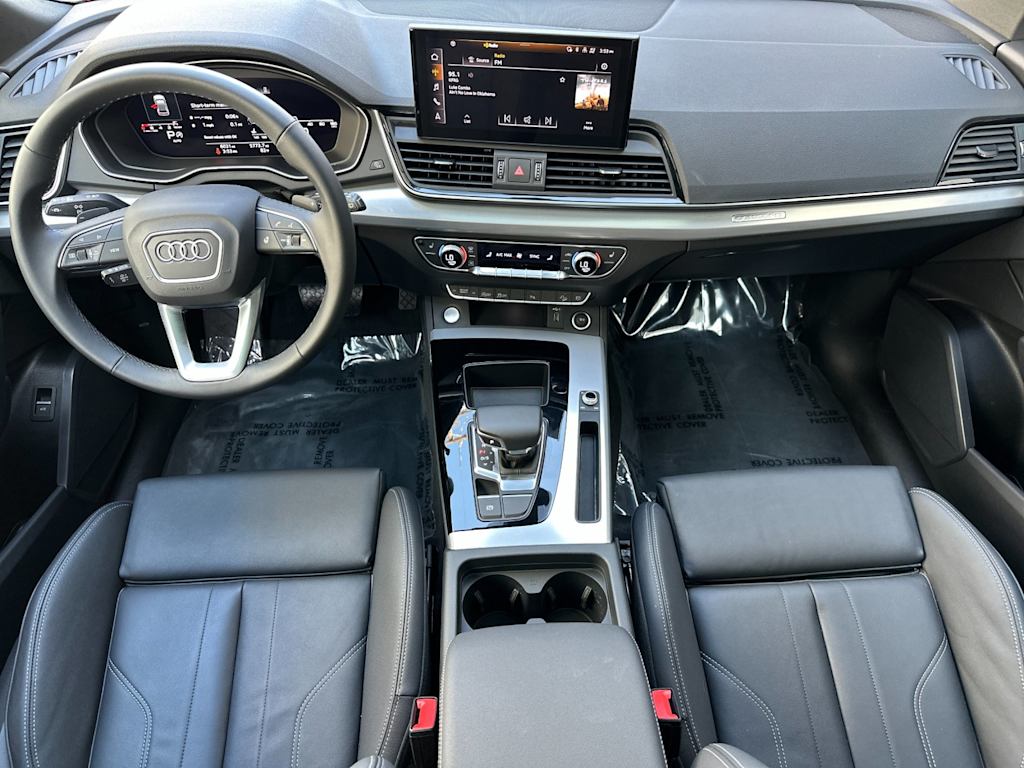 Thumbnail: 2025 Audi Q5 - 2