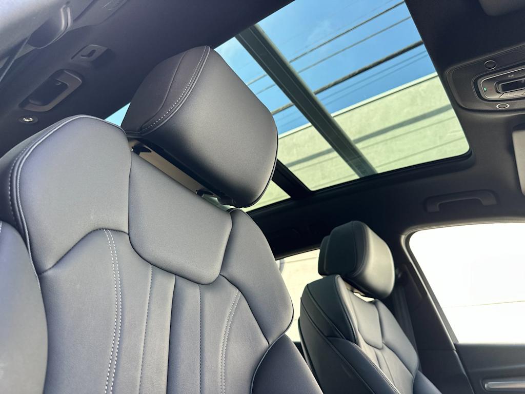 Thumbnail: 2025 Audi Q5 - 22