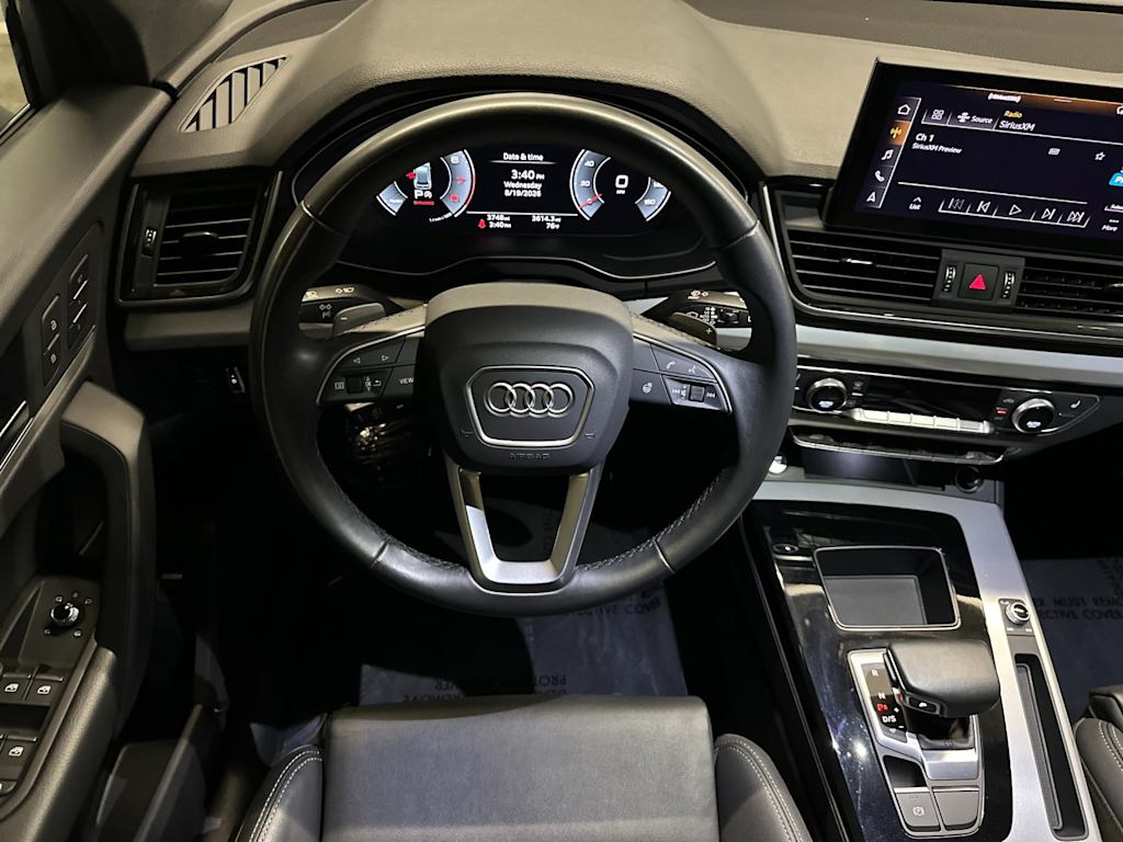 Thumbnail: 2025 Audi Q5 - 10