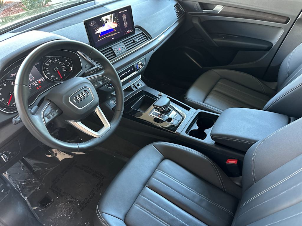 Thumbnail: 2023 Audi Q5 - 8