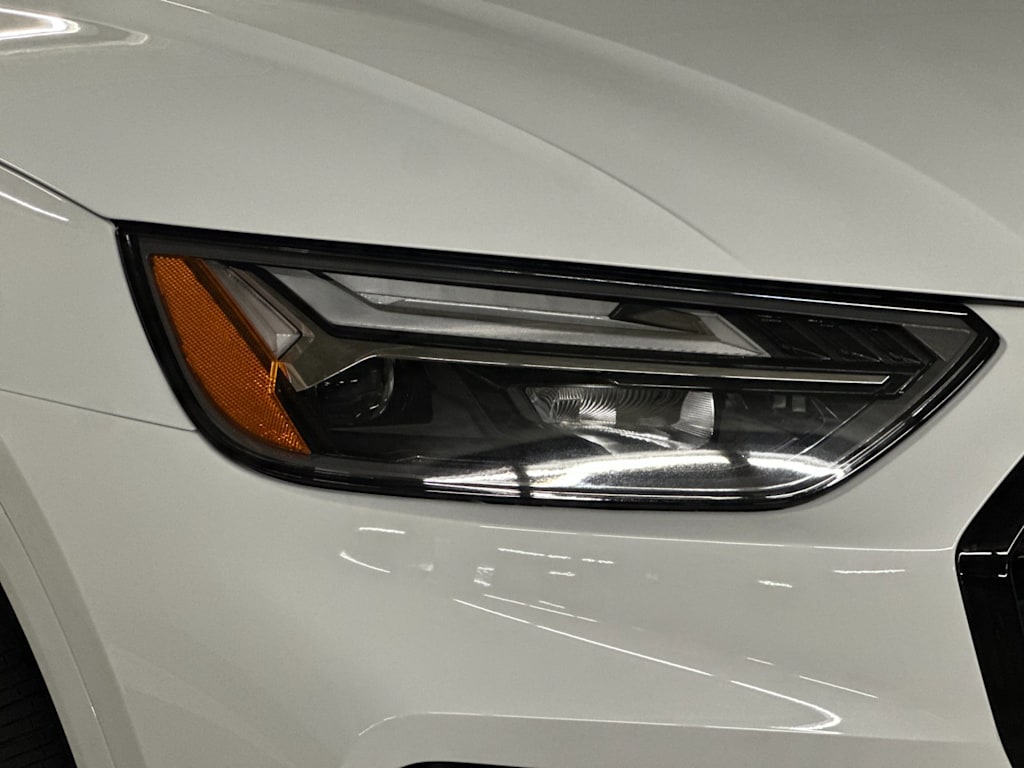 Thumbnail: 2025 Audi Q5 - 27